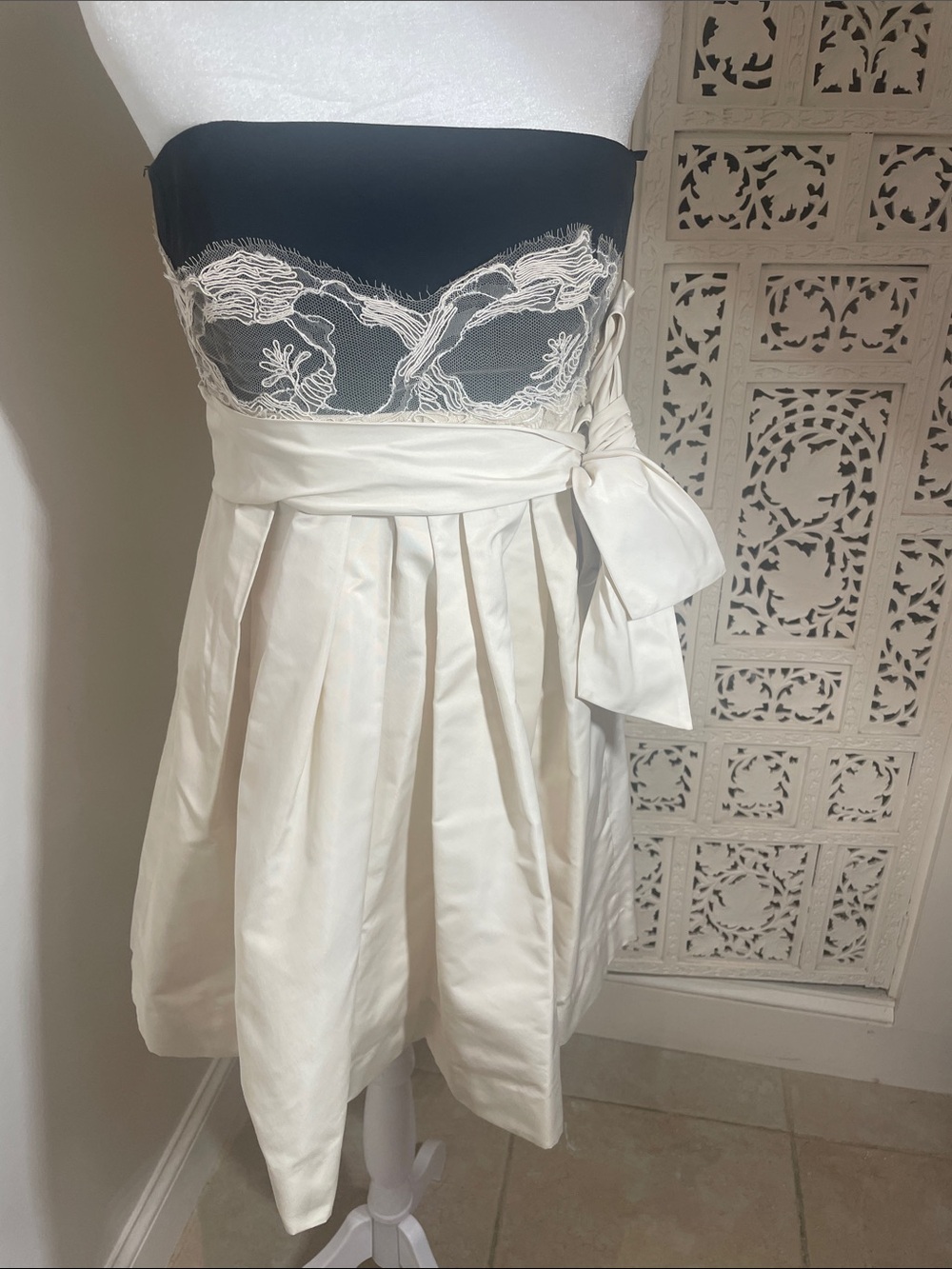 Vintage Lida baday and Black Strapless Lace-Trim Dress with Waist Tie